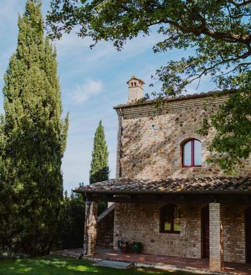 جناح غرفتين نوم, Tenuta Pianirossi