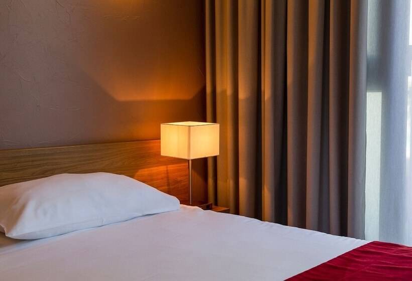 Номер Стандарт, The Originals City, Hôtel Le Sextant, Toulouse Sud