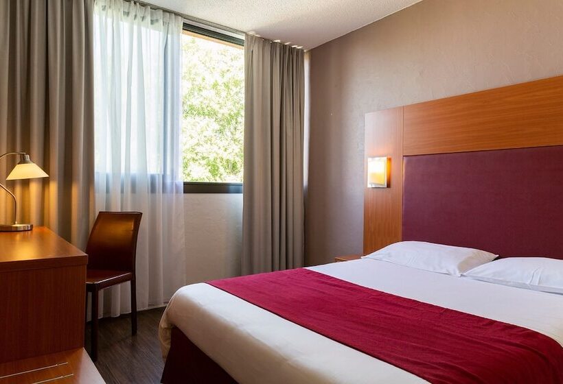 Номер Стандарт, The Originals City, Hôtel Le Sextant, Toulouse Sud