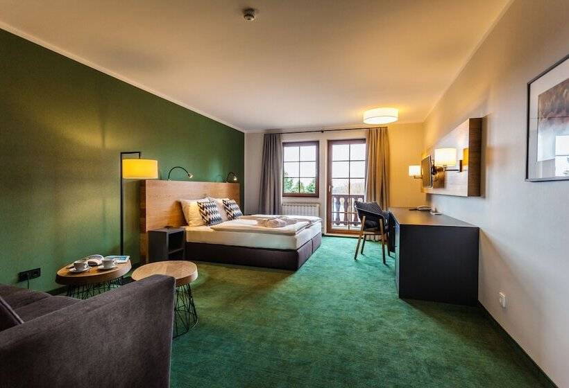 חדר סטנדרט עם מרפסת, Waldhotel Kreuztanne