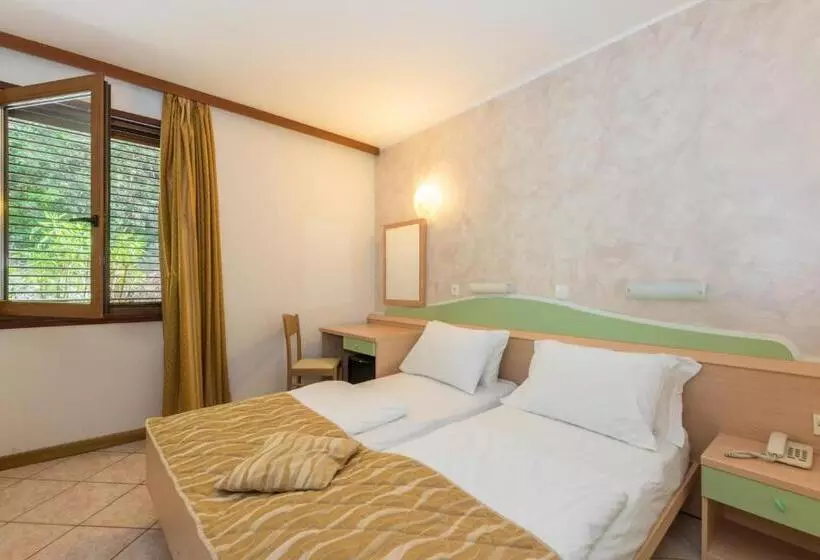 エコノミーシングルルーム, Narcis   Maslinica Hotels & Resorts