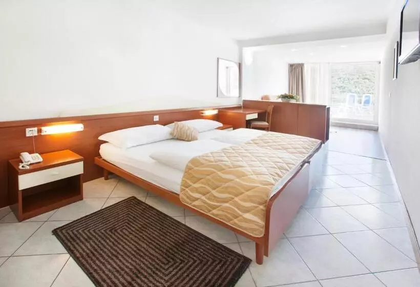 バルコニー付きスタンダードルーム, Narcis   Maslinica Hotels & Resorts