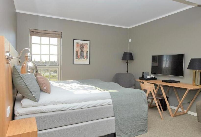 מיטת קינג בסוויטה, Nor   Badehotellet