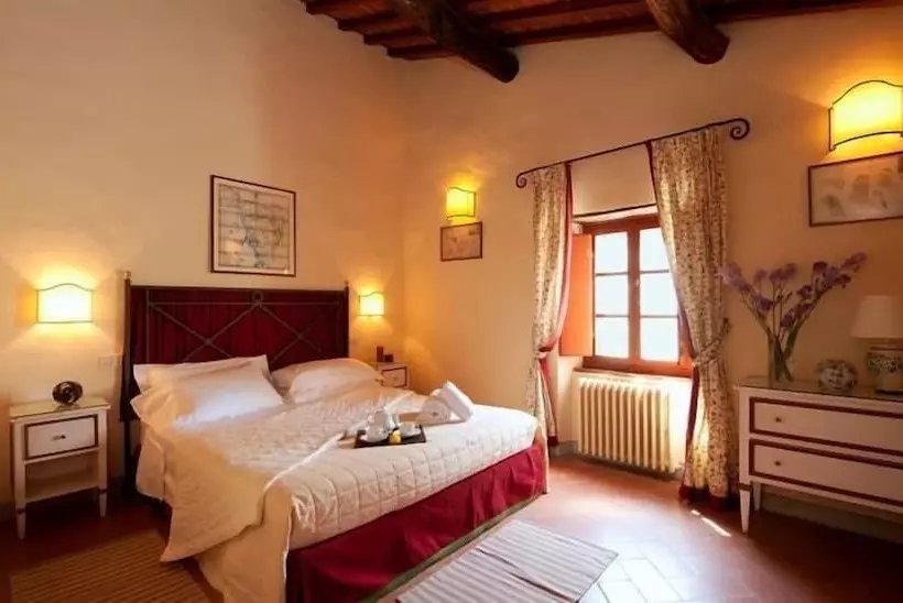 Comfort Kolmen Hengen Huone, Castello Di Gargonza