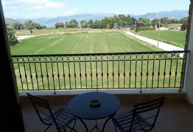 Номер Стандарт Вид на Озеро, Villa Del Lago Boutique