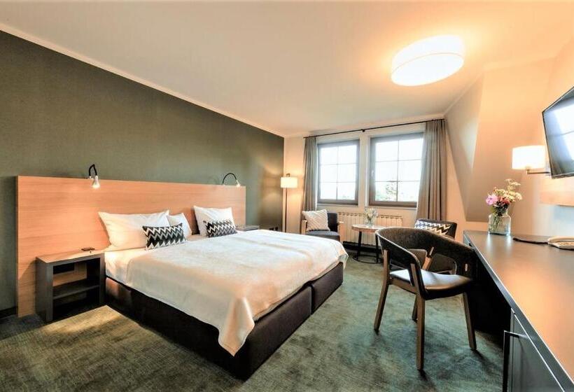 חדר סטנדרט, Waldhotel Kreuztanne