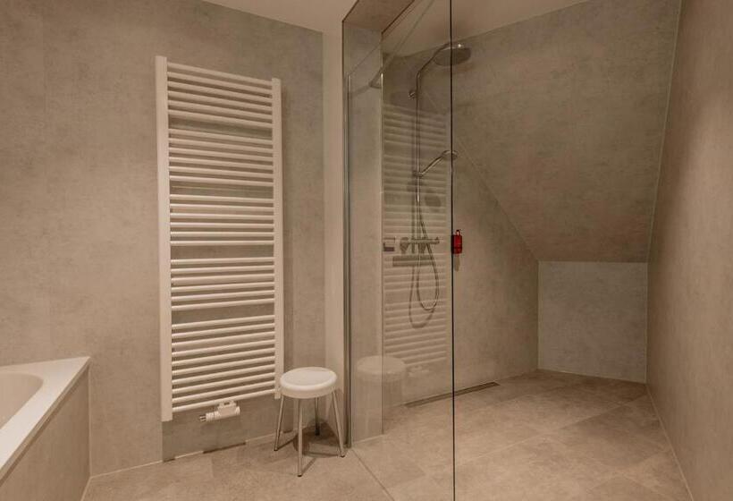 סוויטת ג'וניור, Waldhotel Kreuztanne