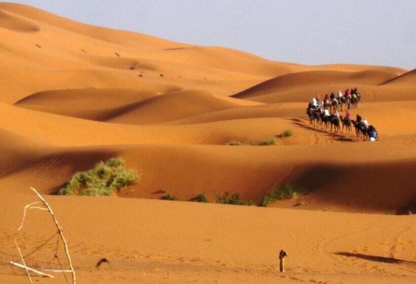 چادر با خدمات رفاهی استاندارد, Kasbah Yasmina