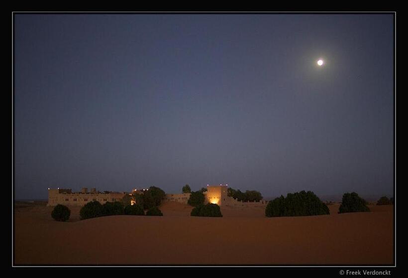چادر با خدمات رفاهی استاندارد, Kasbah Yasmina