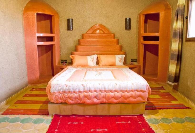 اتاق استاندارد چهار تخته, Kasbah Yasmina