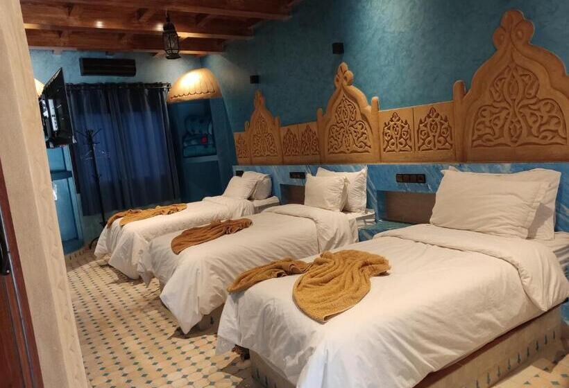 اتاق استاندارد سه نفره, Kasbah Yasmina