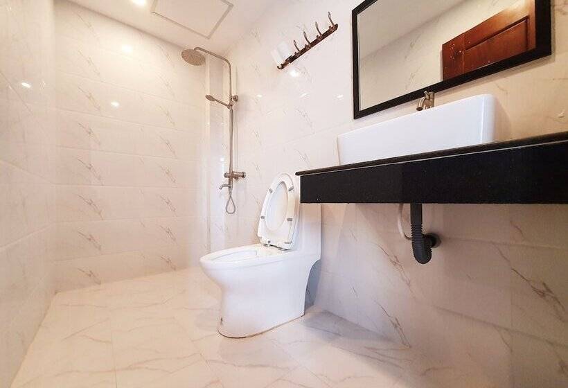 デラックストリプルルーム, Darling Pub Hostel