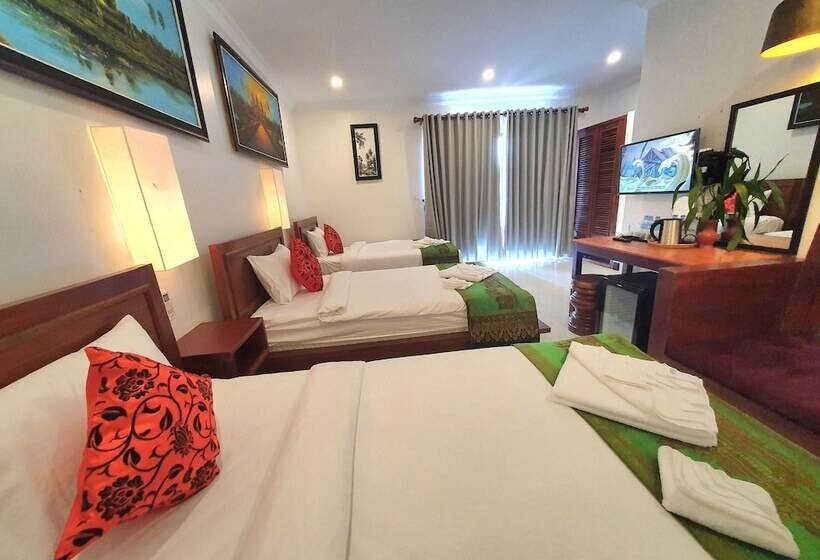 デラックストリプルルーム, Darling Pub Hostel