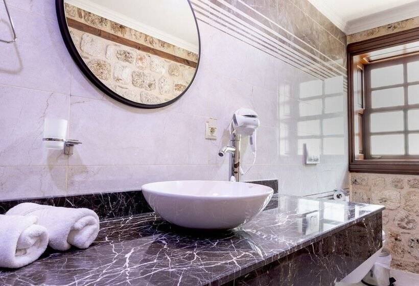 اتاق سوپریور, Woo Town Suites