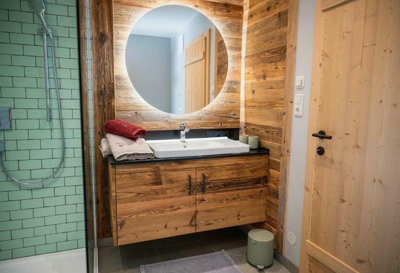 1 Bedroom Apartment Lake View, Stillinghof