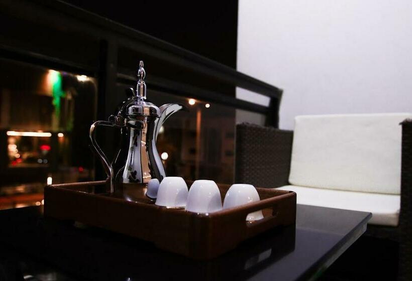 شقة غرفة واحدة, فندق السليمانيه والرمال الزرقاء