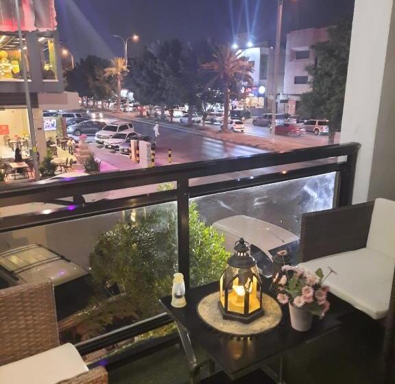 شقة غرفة نوم واحدة مزودة بشُرفة, فندق السليمانيه والرمال الزرقاء