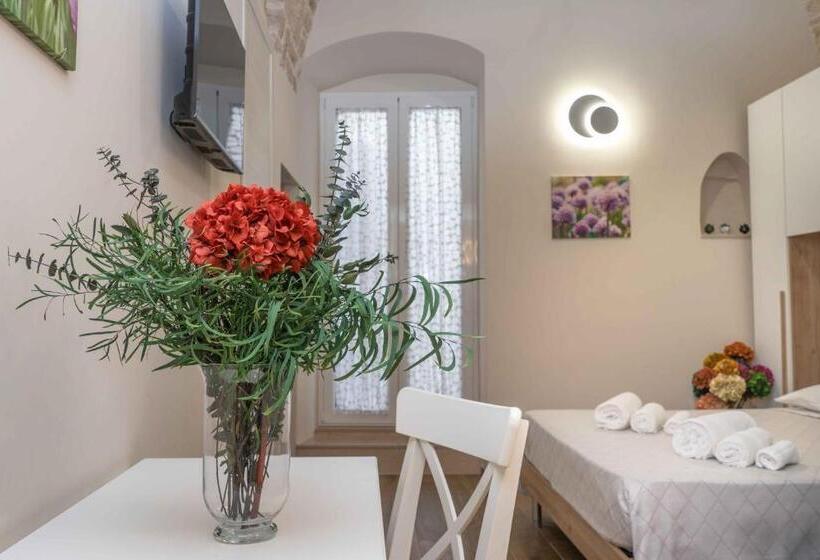 חדר משפחתי, La Traversa B&b