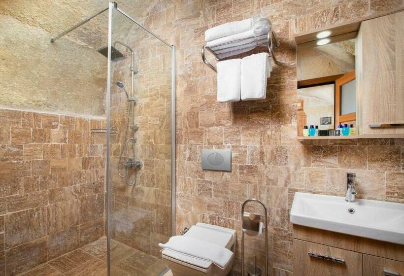 1间卧室的房子, Peri̇ Cave Konak