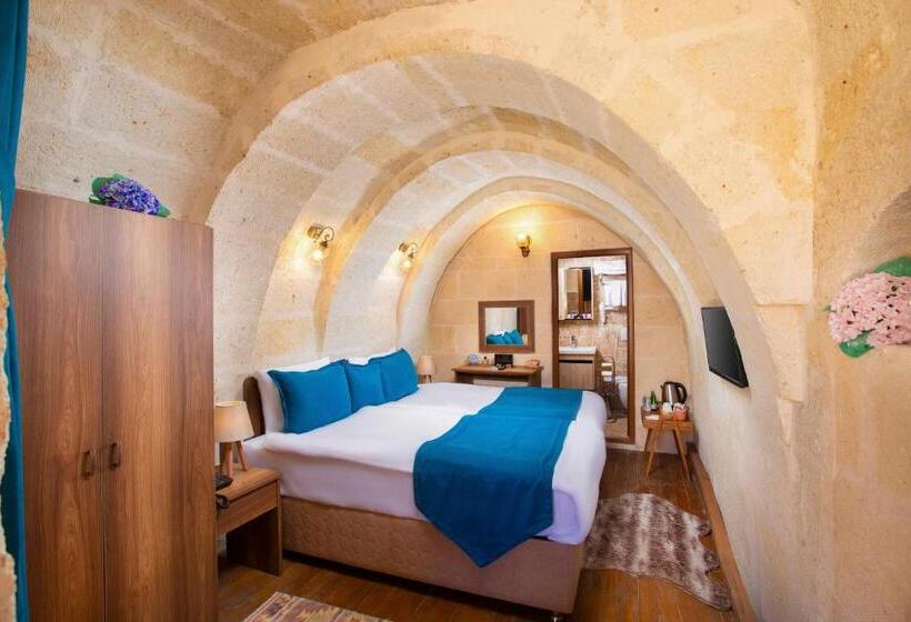 1间卧室的房子, Peri̇ Cave Konak