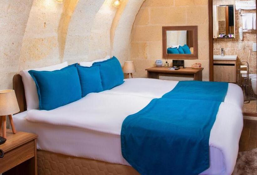 1间卧室的房子, Peri̇ Cave Konak