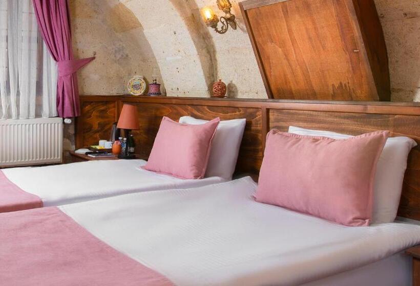 1间卧室的房子, Peri̇ Cave Konak