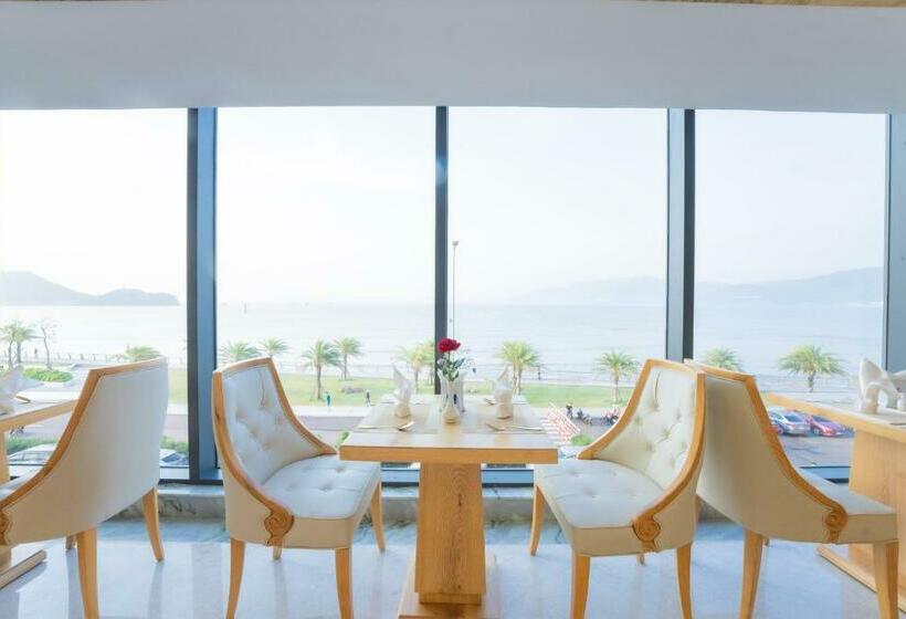 اتاق استاندارد با تخت بزرگ, Canary Gold Hotel Quy Nhơn