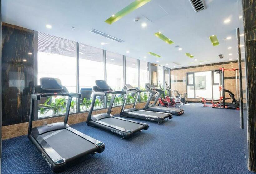 اتاق استاندارد با تخت بزرگ, Canary Gold Hotel Quy Nhơn