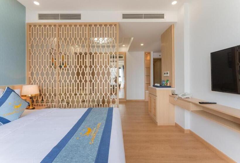 اتاق خانوادگی با چشمانداز جانبی دریا, Canary Gold Hotel Quy Nhơn