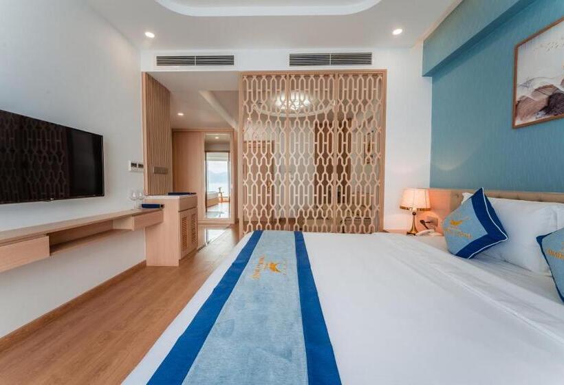 اتاق خانوادگی با چشمانداز دریا, Canary Gold Hotel Quy Nhơn
