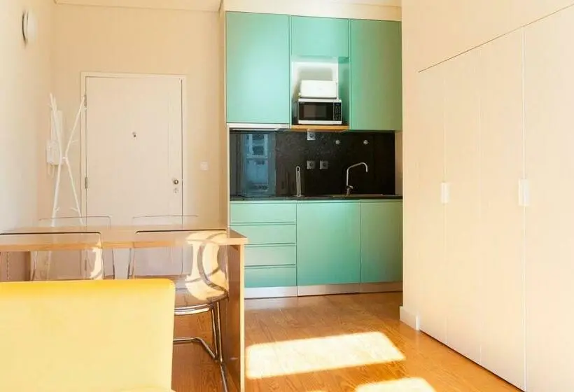 اتاق لوکس, Viva Three Magi Residence