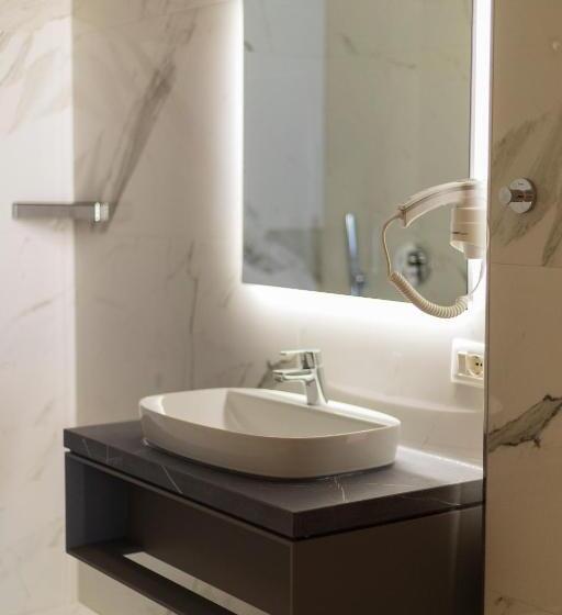 חדר סטנדרט עם מיטת קינג, Amr Hotel Durres