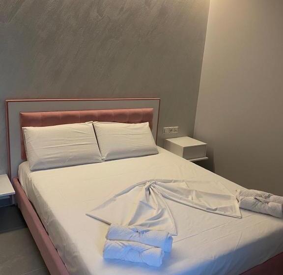 اتاق استاندارد با چشم‌انداز دریا, Angel Saranda Palace