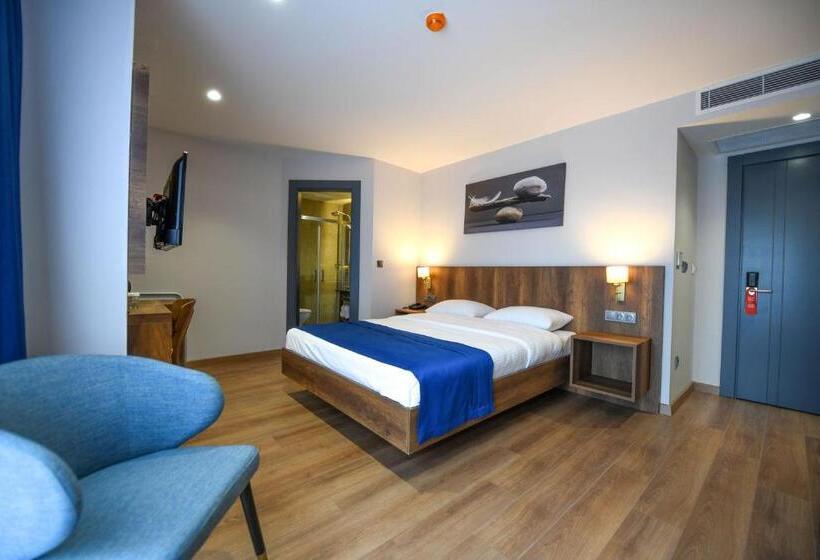 اتاق استاندارد با چشمانداز دریا, Ref İnn