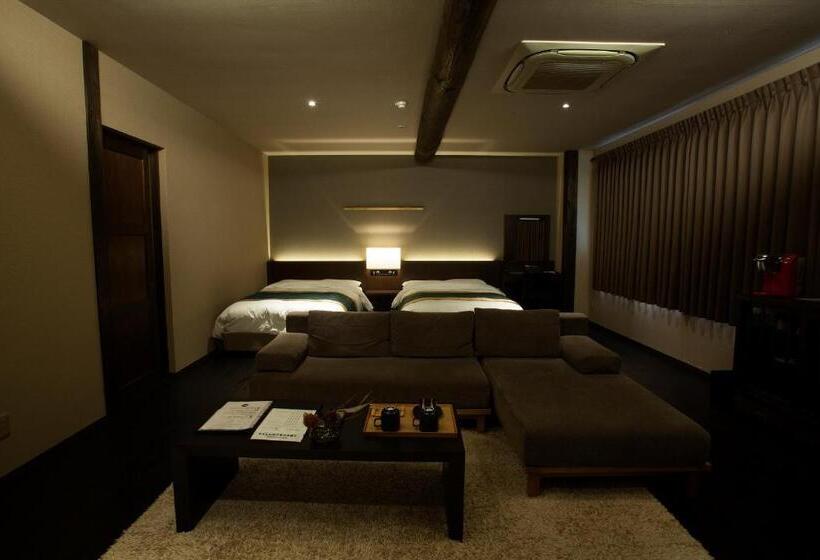 Svit, 湯村温泉郷 御宿コトブキ