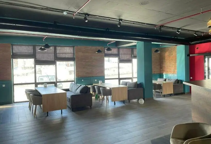 آپارتمان 1 خوابه با بالکن, Apartment Qumli