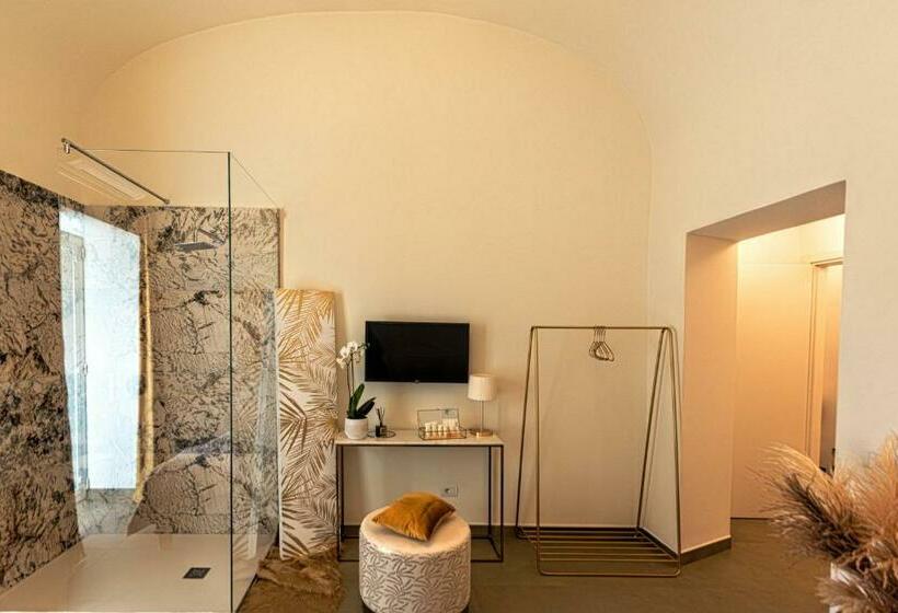 جناح سرير كينج, Terra Mia Suite