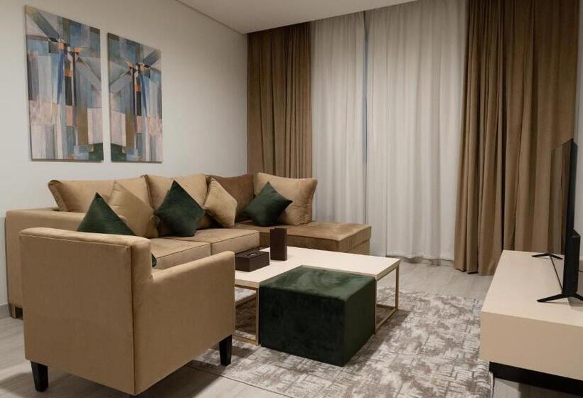 带2个卧室的公寓, Mirot