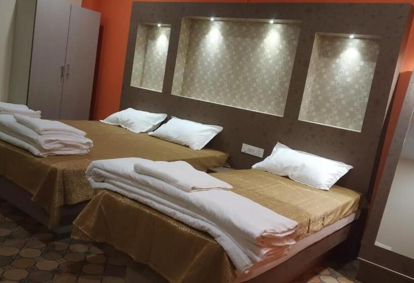 غرفة ديلوكس, Shreesh