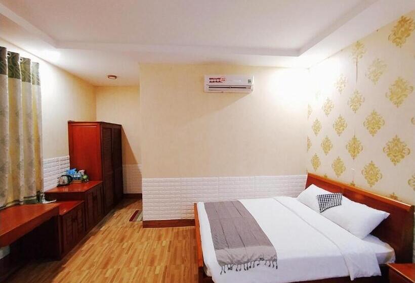اتاق لوکس سه تخته, Mỹ Khánh Resort