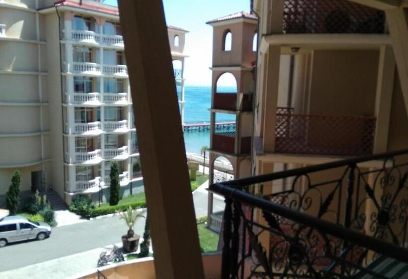 带1个卧室的带海景的公寓, апартменты комплекс атриум