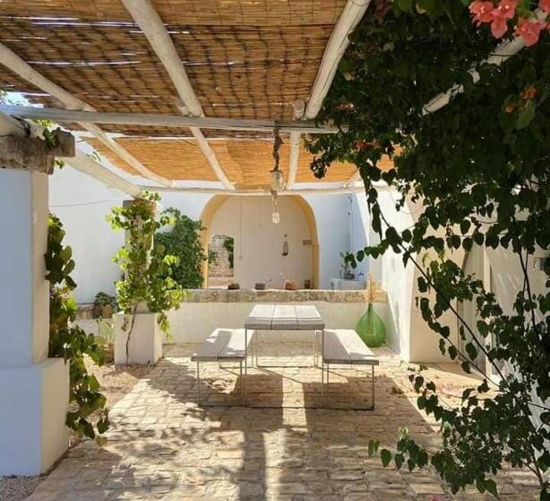 Полулюкс Вид на Сад, Masseria San Martino