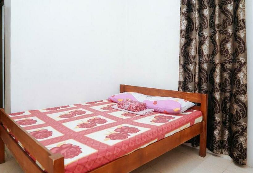 اتاق استاندارد, C Star Travellers Inn