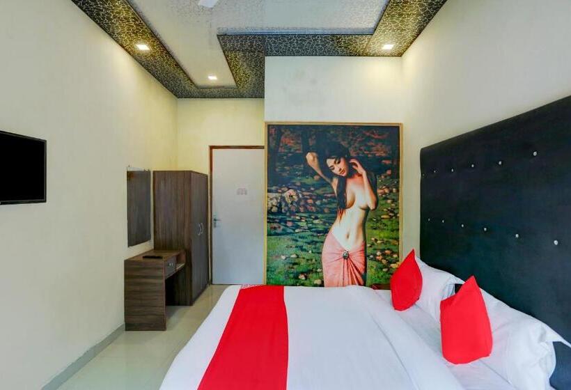 트리플 클래식 룸, Super Hotel O Haveli Inn