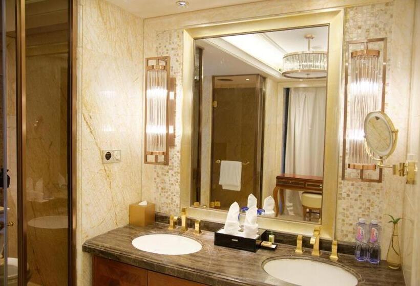 اتاق لوکس با تخت بزرگ, Wanda Reign Resort & Villas Sanya Haitang Bay