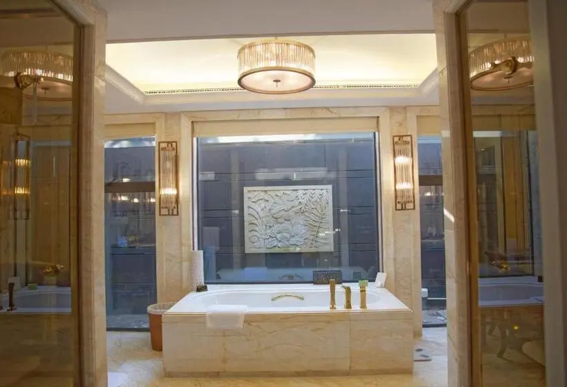 プール付３ベッドルーム　ビラ, Wanda Reign Resort & Villas Sanya Haitang Bay