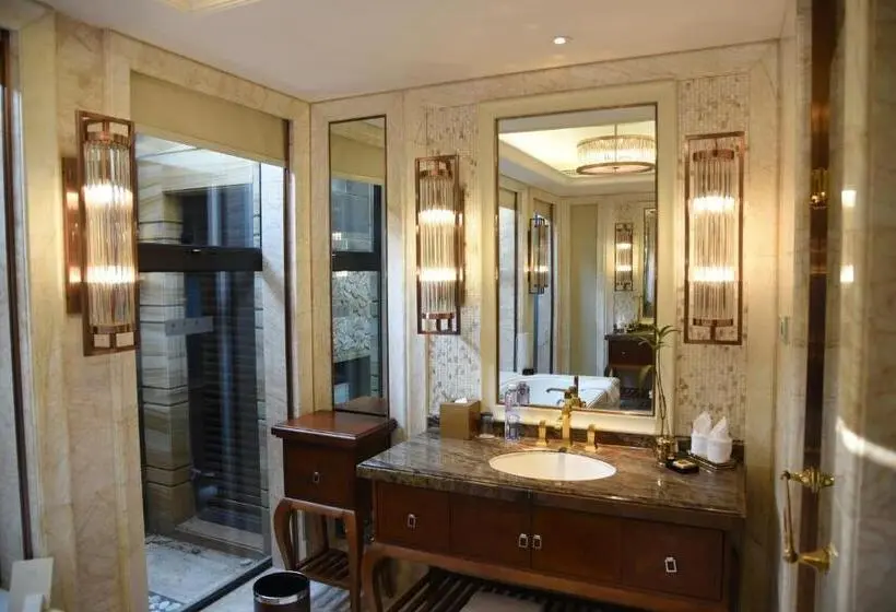プール付３ベッドルーム　ビラ, Wanda Reign Resort & Villas Sanya Haitang Bay