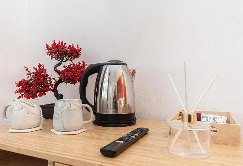 غرفة قياسية ثلاثية, Vittorioveneto126