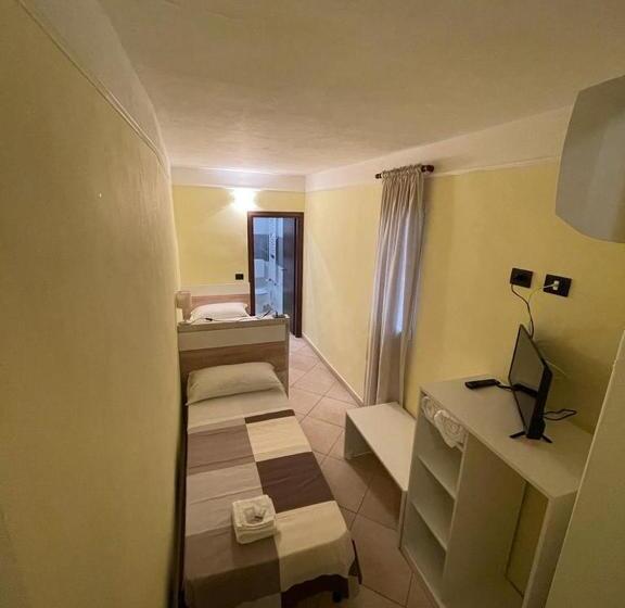 اتاق استاندارد چهار تخته, Dimora Al Saraceno