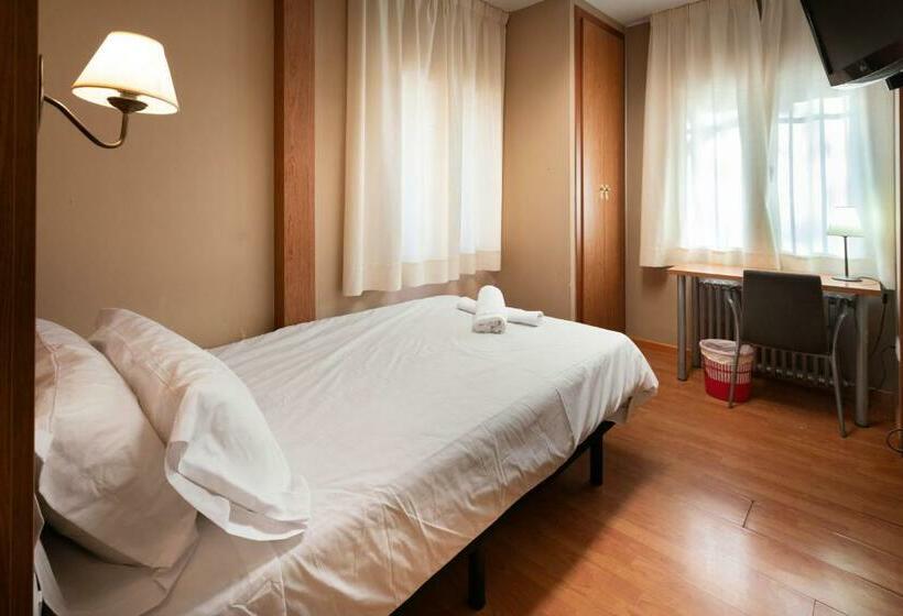اتاق استاندارد یک نفره, Residenza